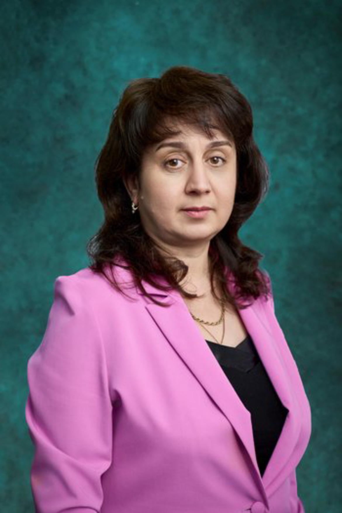 Манукова Лиана Сергеевна.